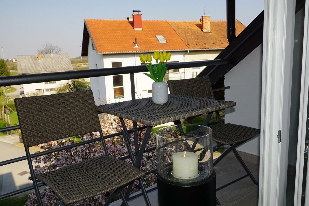 Apartman studio SONAS 3 Karlovac Exterior foto