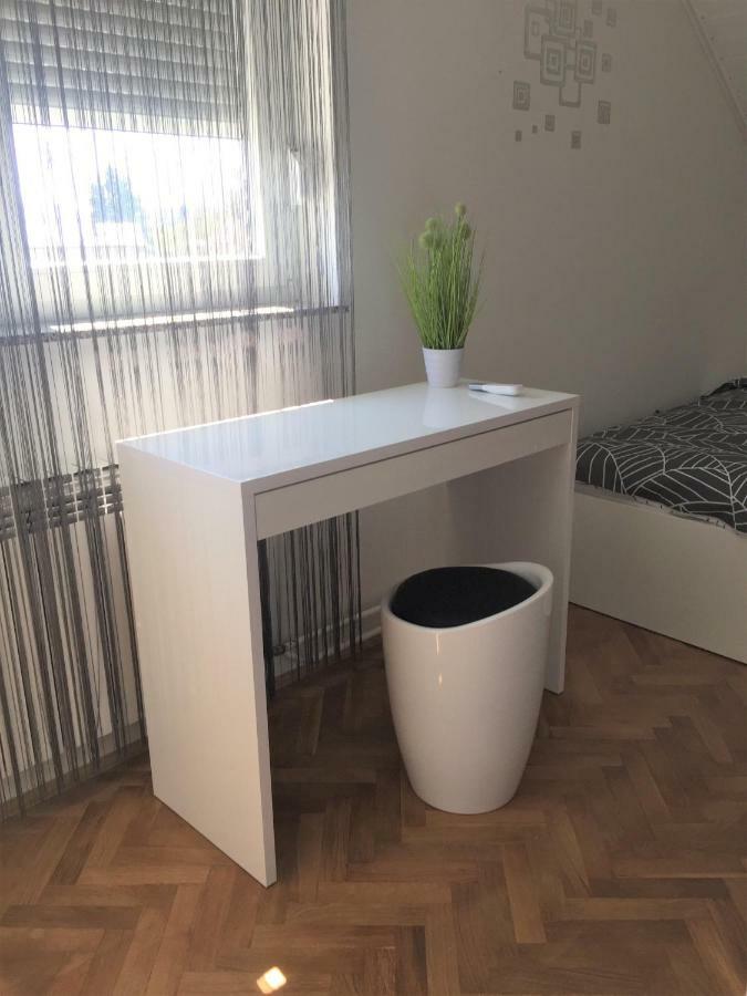 Apartman studio SONAS 3 Karlovac Exterior foto